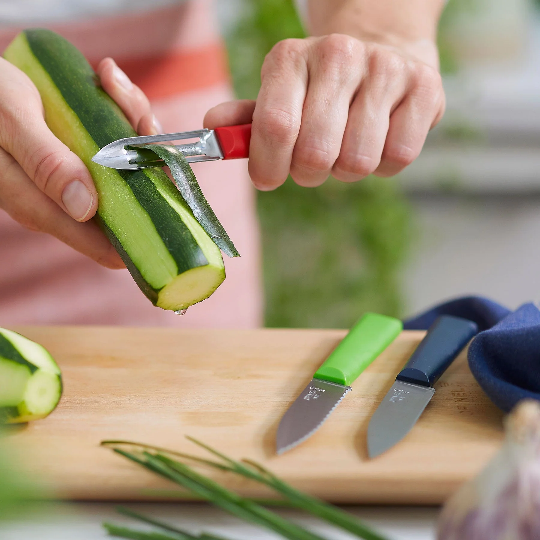 Essentials+ Small Kitchen Prep Knife Set - Image 5
